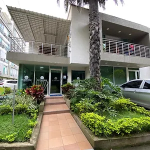 La Esperanza Ciudad Jardín 3* Cali
